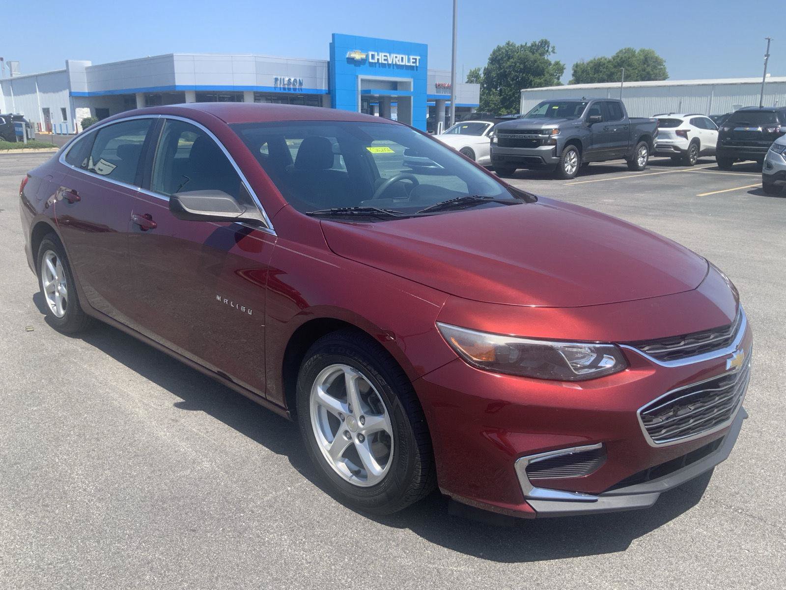 Used 2016 Chevrolet Malibu LS FWD image 2