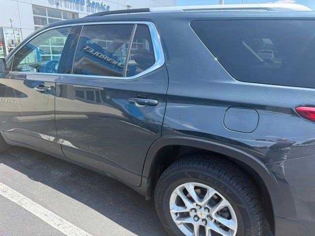 Used 2018 Chevrolet Traverse LT FWD image 9
