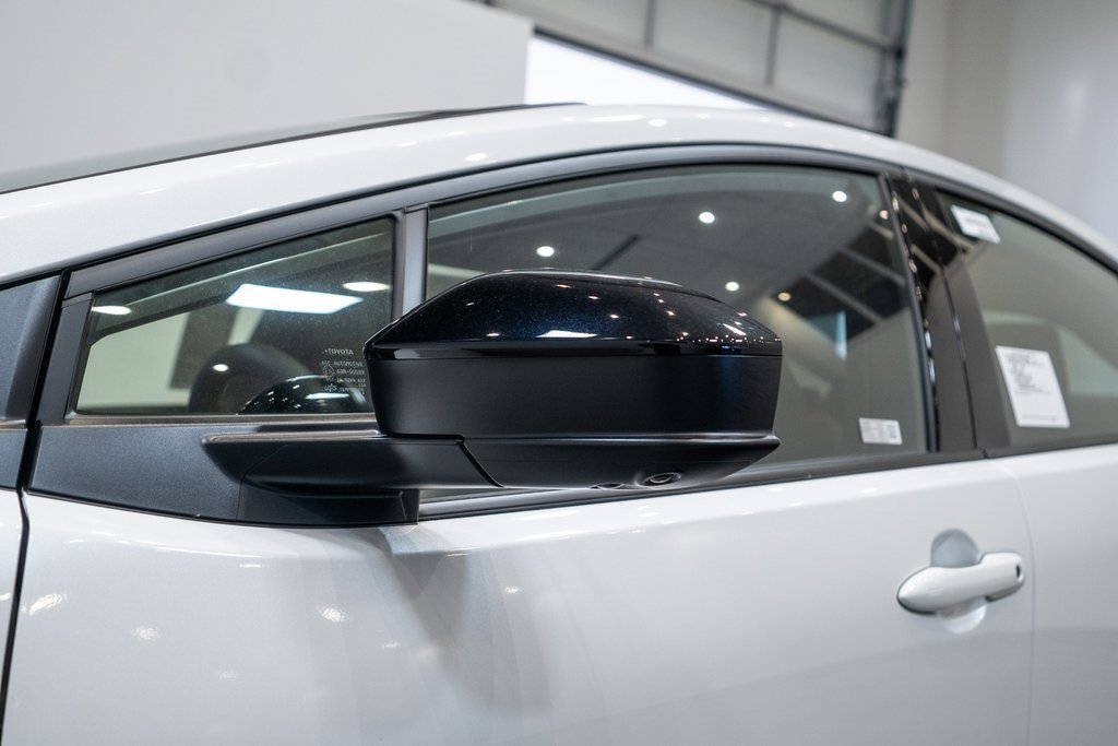 New 2026 Toyota Prius Plug-In Hybrid image 8