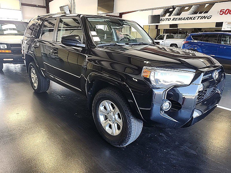 Used 2024 Toyota 4Runner SR5 AWD/4WD image 2