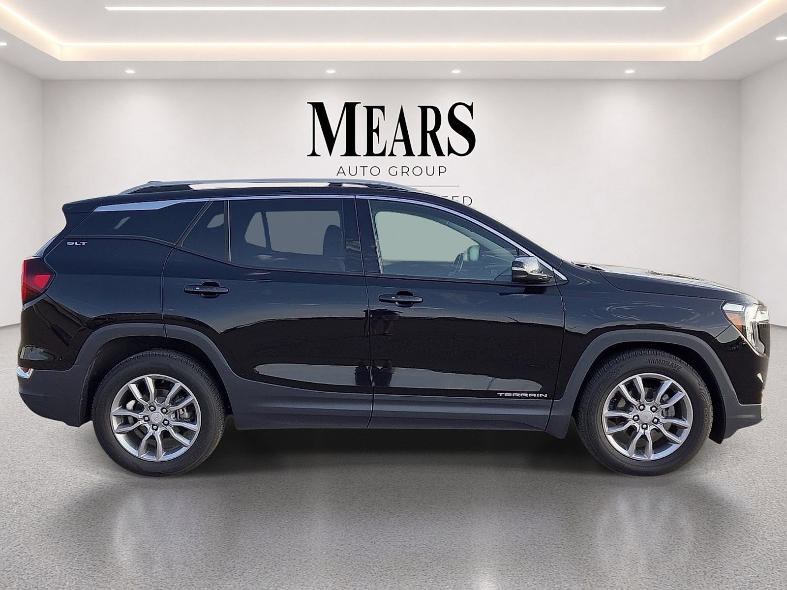 Used 2022 GMC Terrain SLT FWD image 6