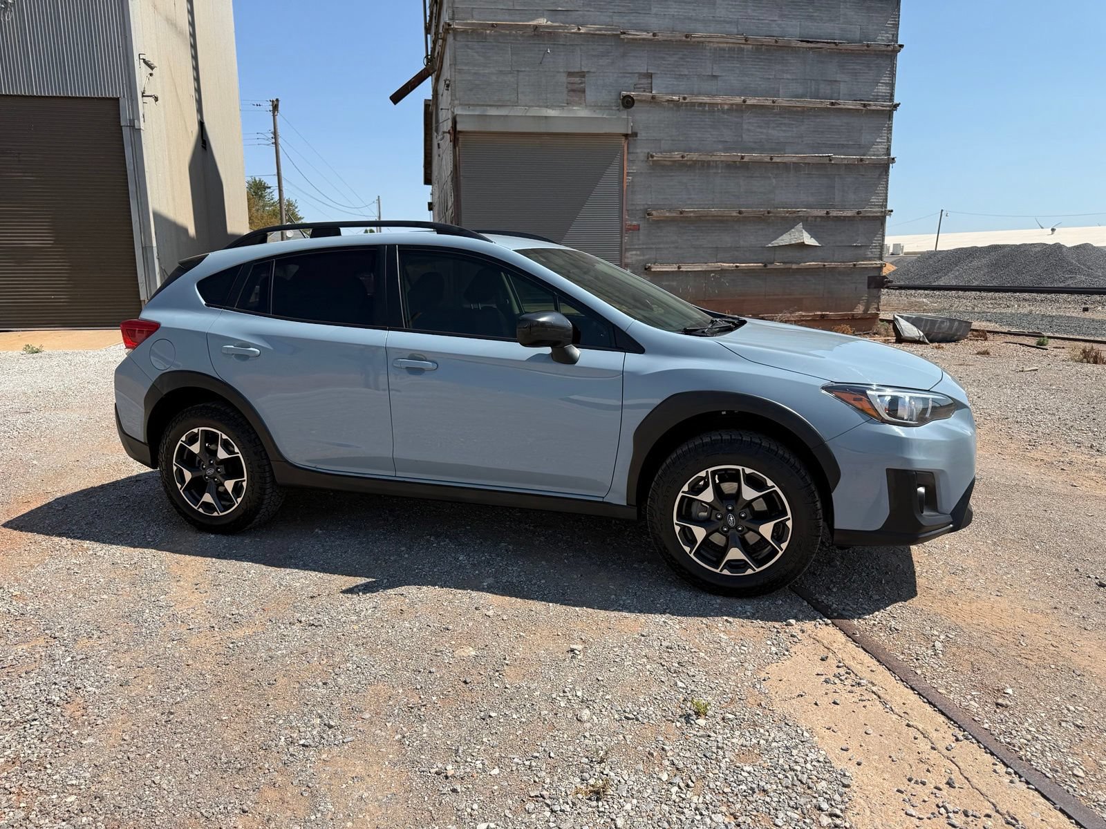 Used 2019 Subaru Crosstrek 2.0i AWD/4WD image 2