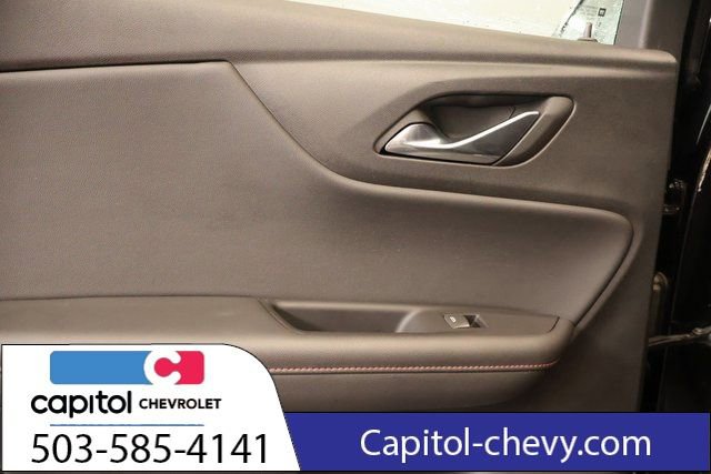 Used 2025 Chevrolet Blazer RS image 33