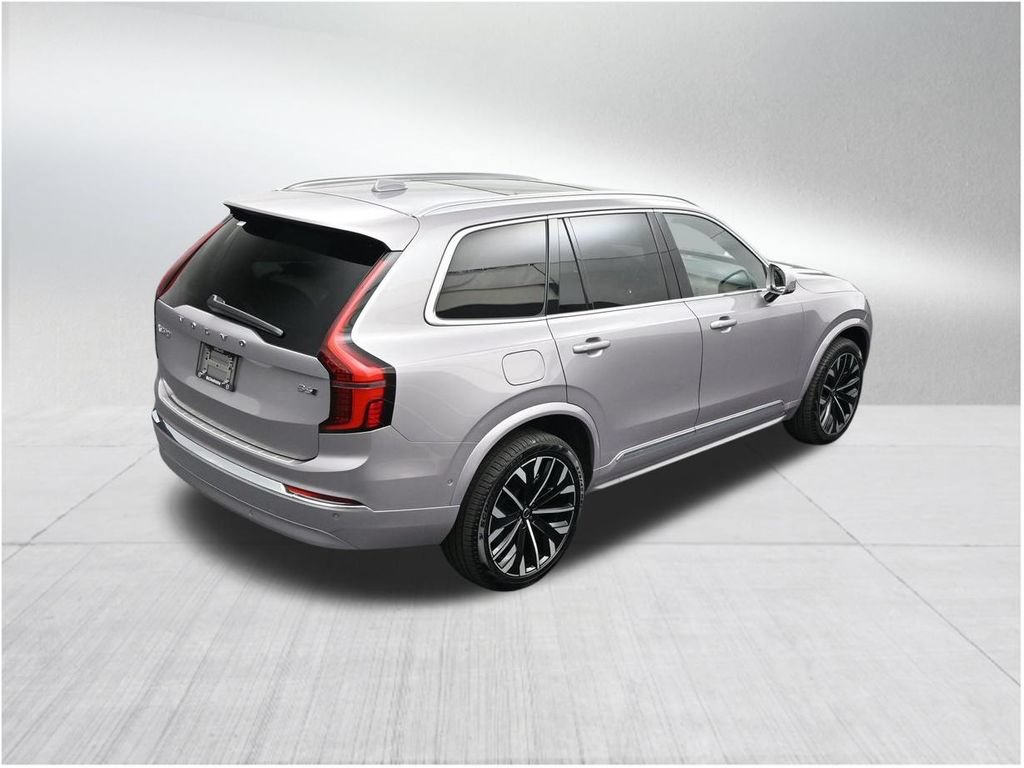New 2026 Volvo XC90 B6 Plus w/ Protection Package Premier AWD/4WD image 17