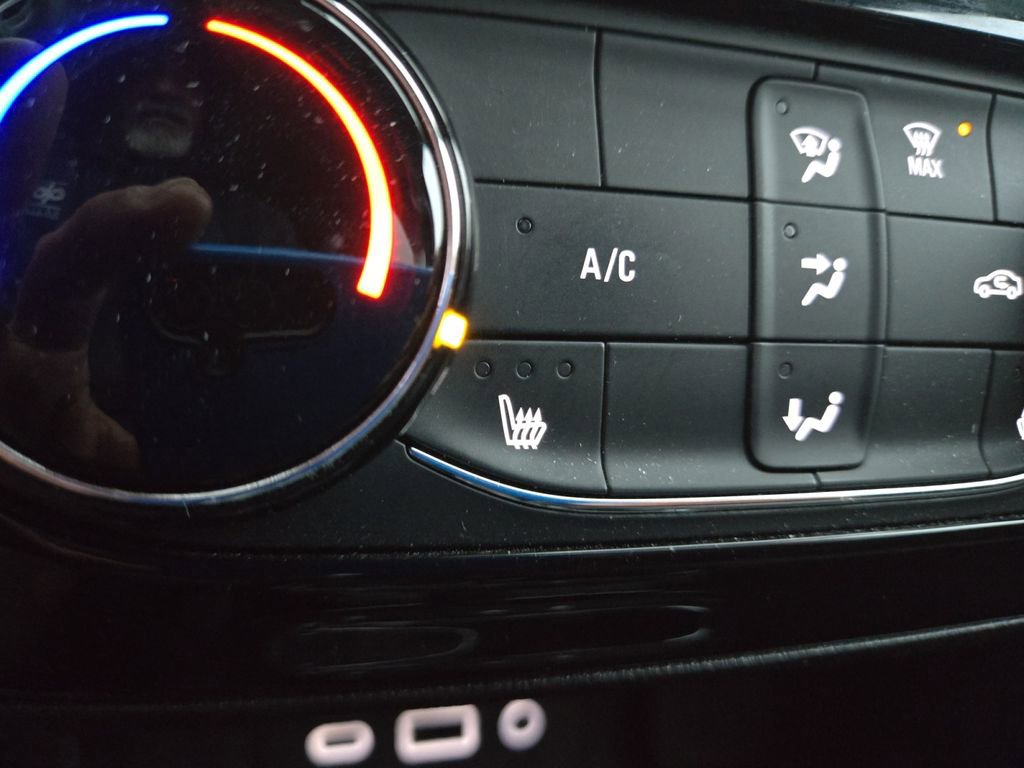 Certified 2023 Buick Encore GX Preferred w/ Cold Weather Comfort Package image 22