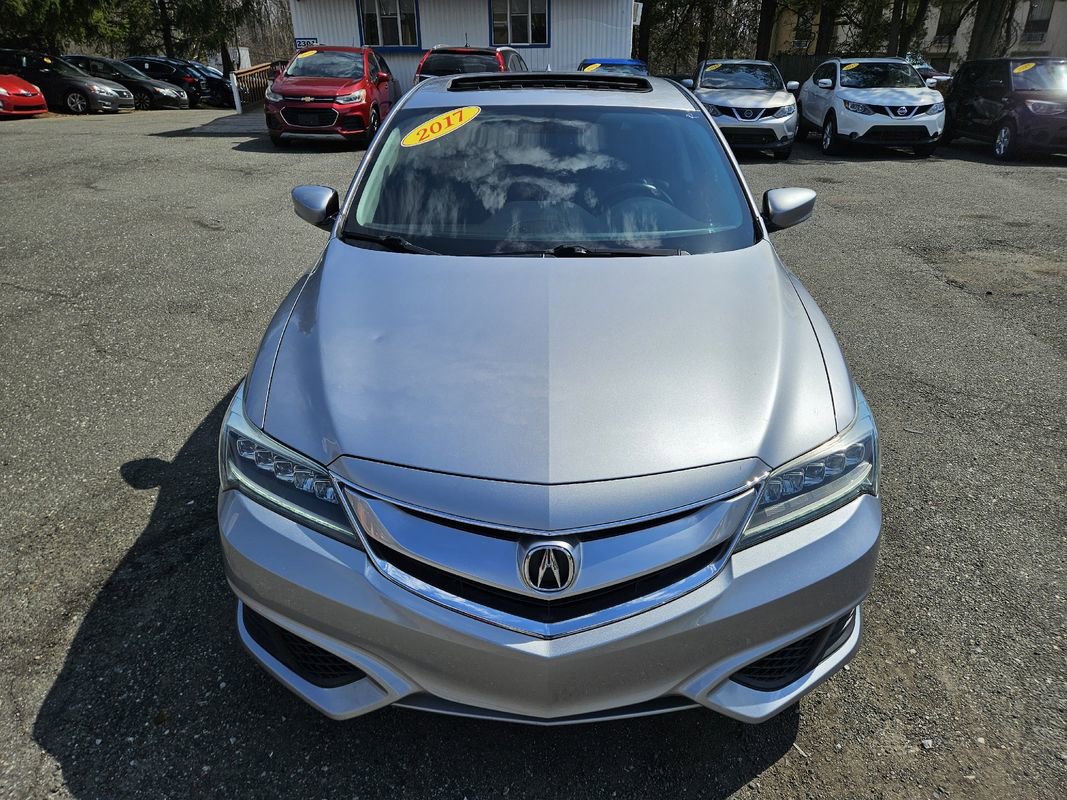 Used 2017 Acura ILX w/ Technology Plus Package FWD image 9
