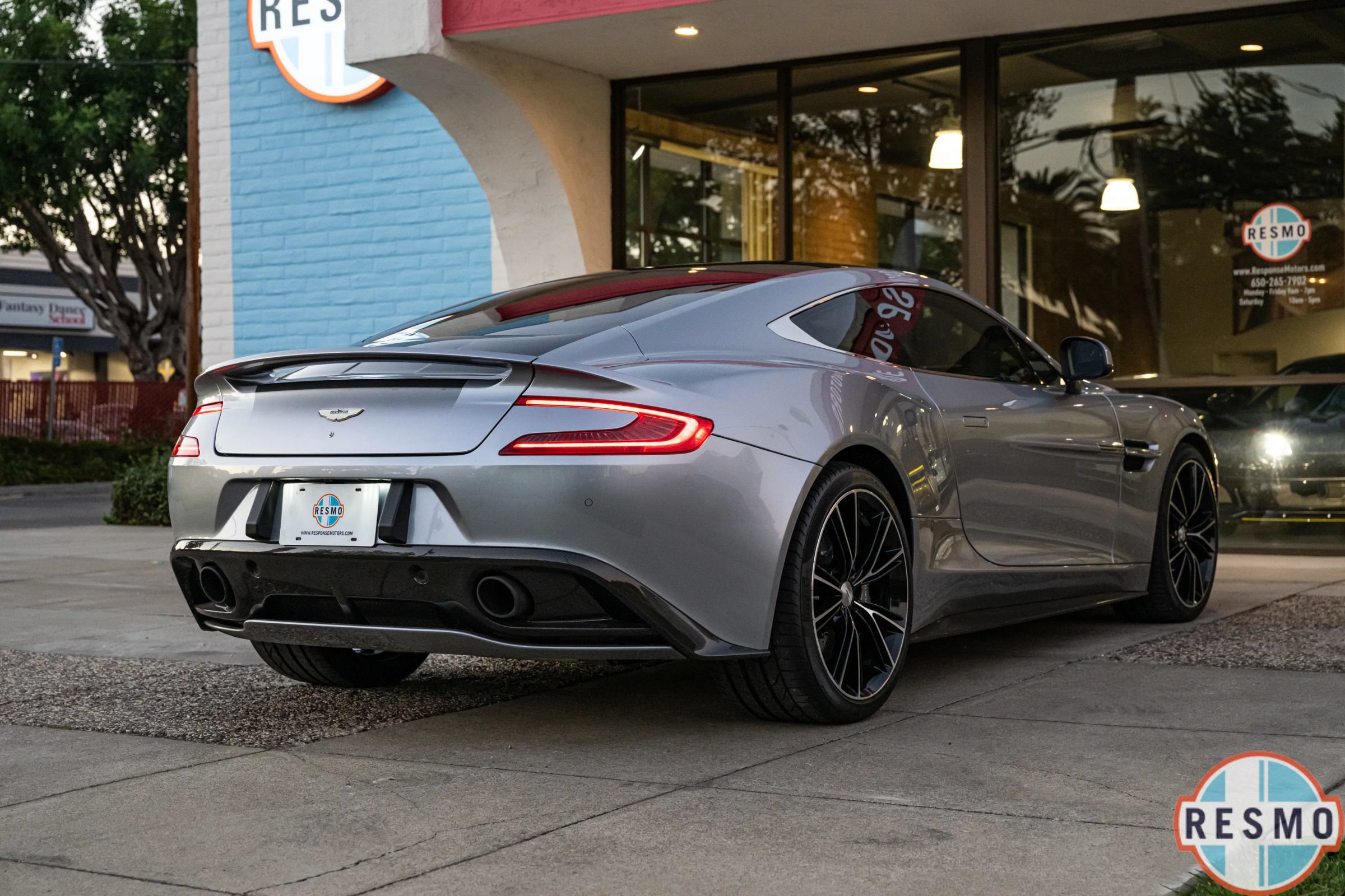 Used 2014 Aston Martin Vanquish Coupe RWD image 6