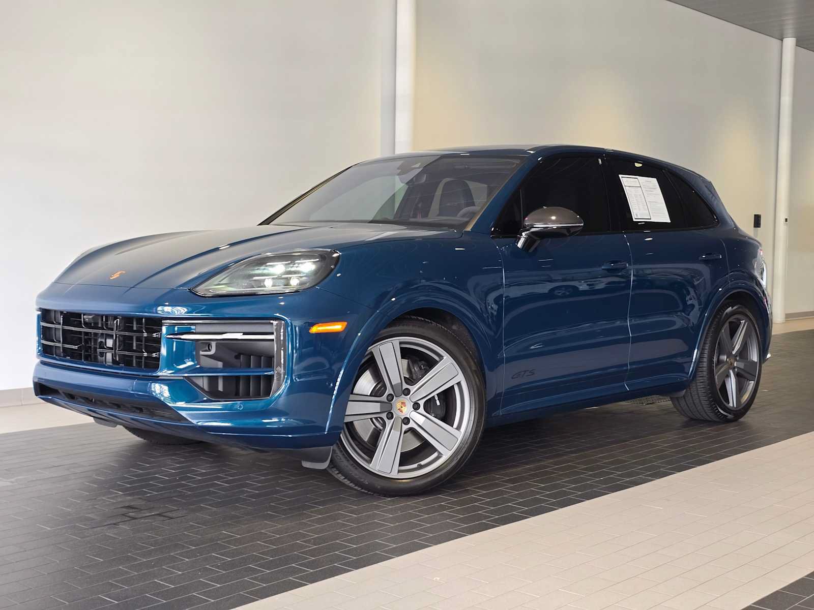 Used 2025 Porsche Cayenne GTS
