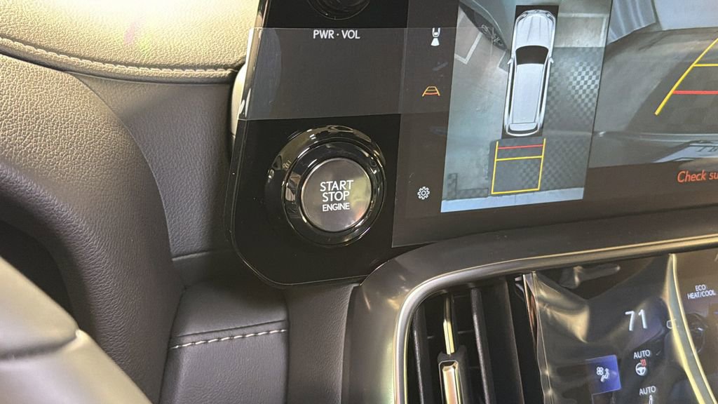 New 2026 Lexus LX 600 4WD w/ Luxury Package image 30