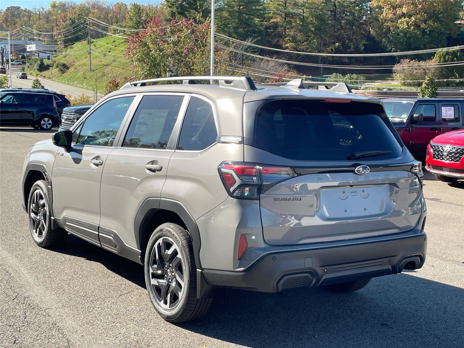 New 2026 Subaru Forester Premium AWD/4WD image 3