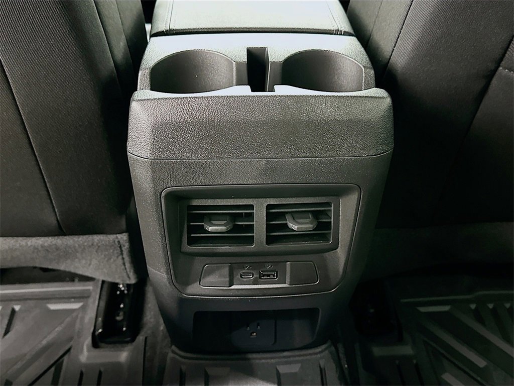 New 2026 GMC Canyon Elevation w/ Convenience Package image 26