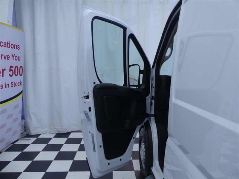 Used 2025 RAM ProMaster 2500 w/ U-Haul Equipment Group FWD image 22