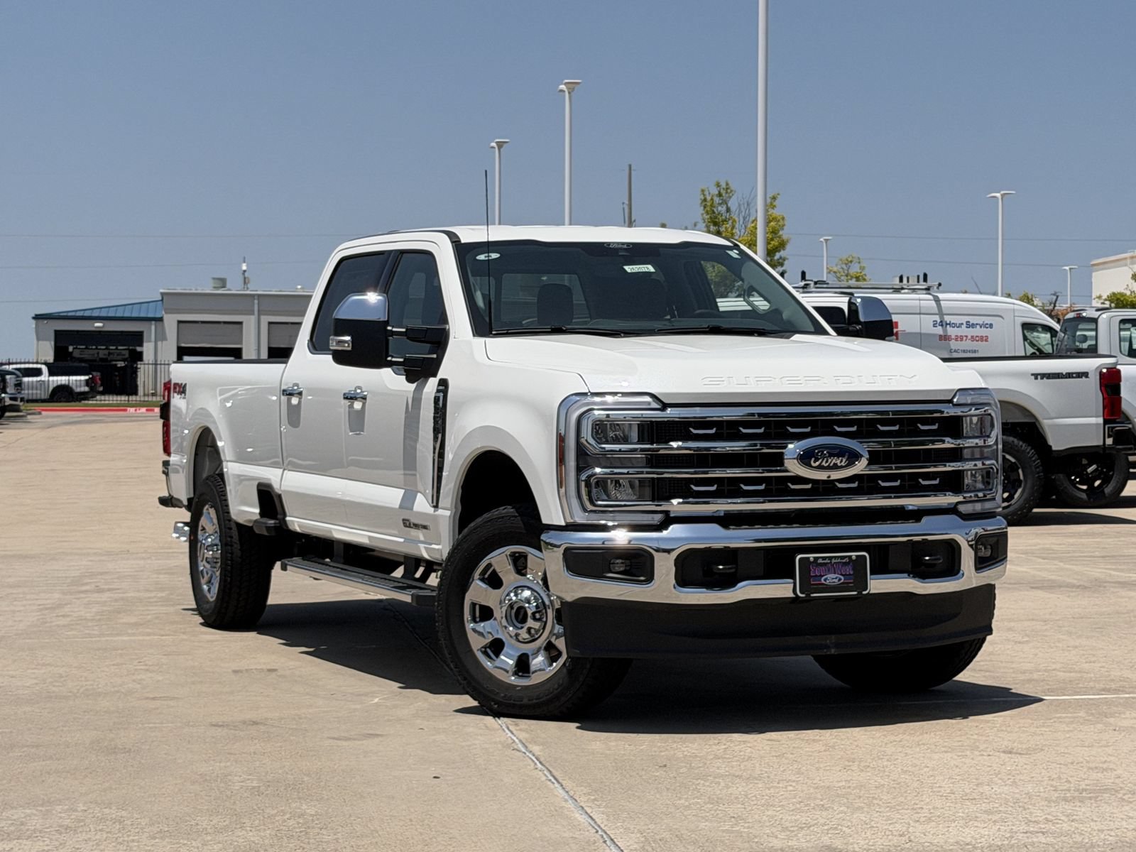 New 2026 Ford F350 Lariat w/ Chrome Package AWD/4WD video 2