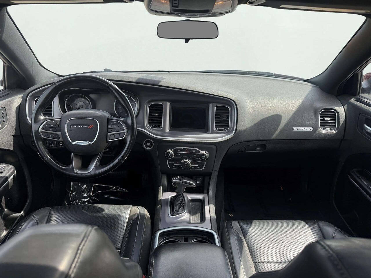 Used 2021 Dodge Charger SXT w/ Leather Interior Group RWD image 14