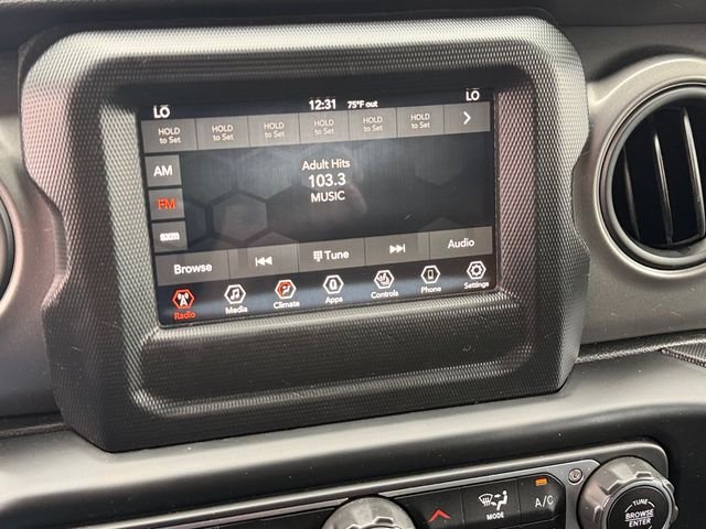 Certified 2023 Jeep Wrangler Unlimited w/ Cold Weather Group AWD/4WD image 20