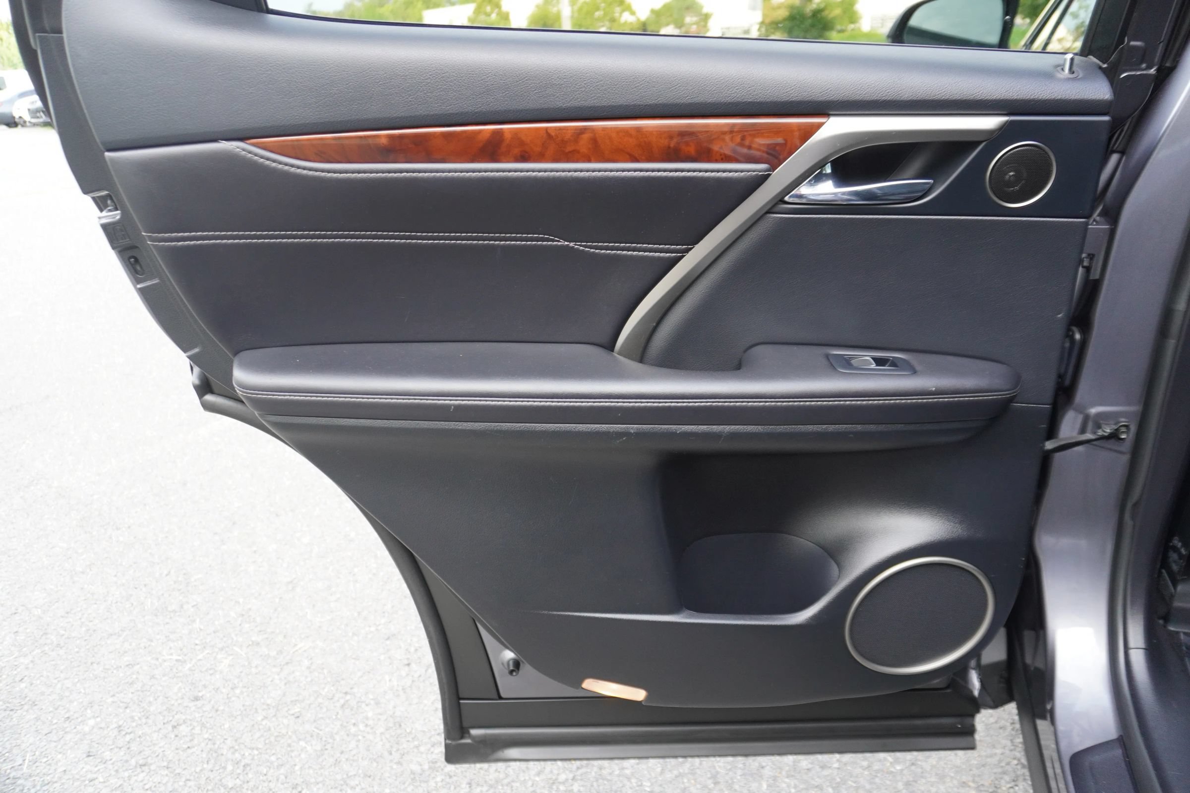 Used 2018 Lexus RX 350L AWD image 14