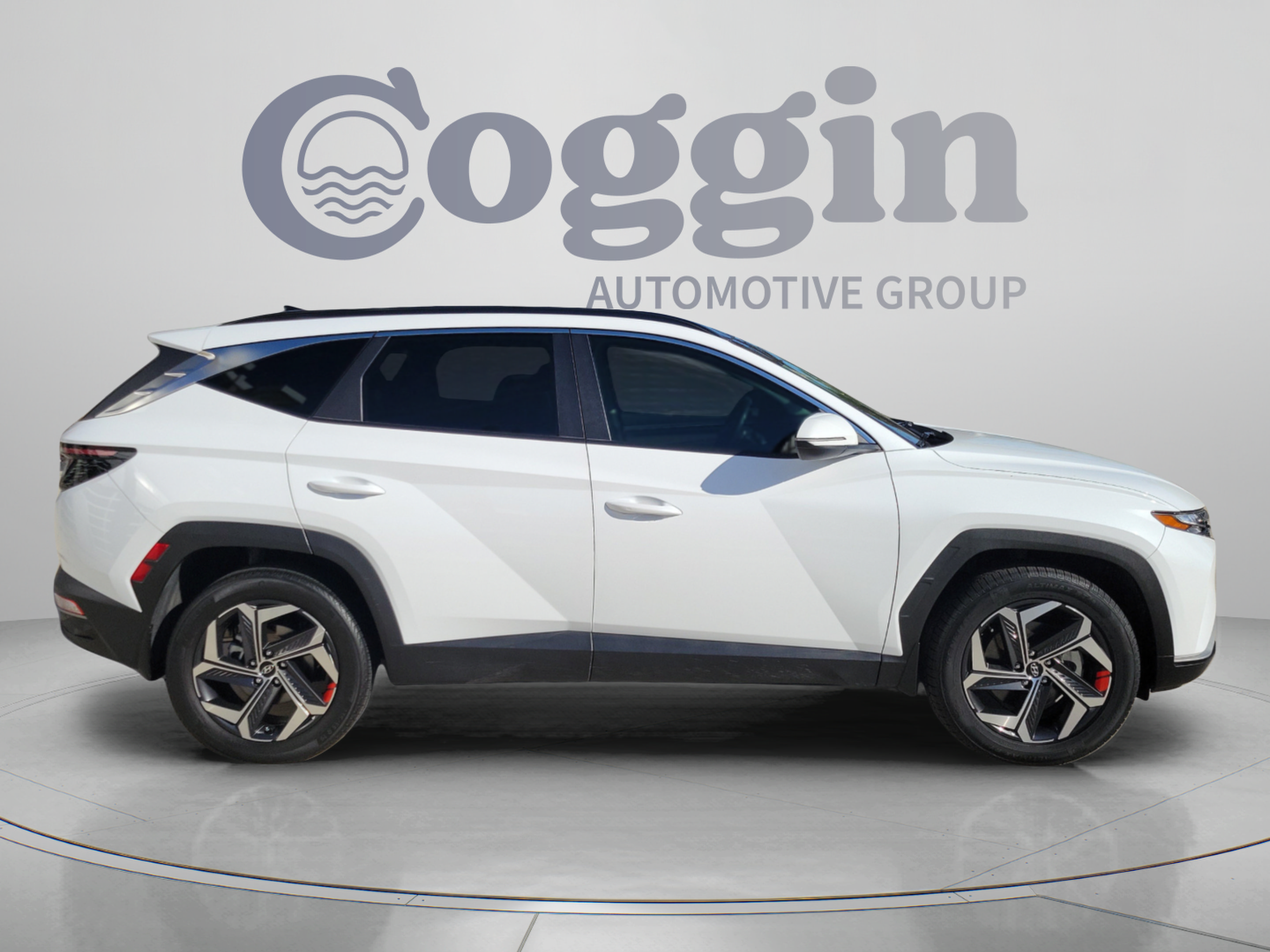 Certified 2023 Hyundai Tucson SEL w/ Cargo Package AWD/4WD image 4