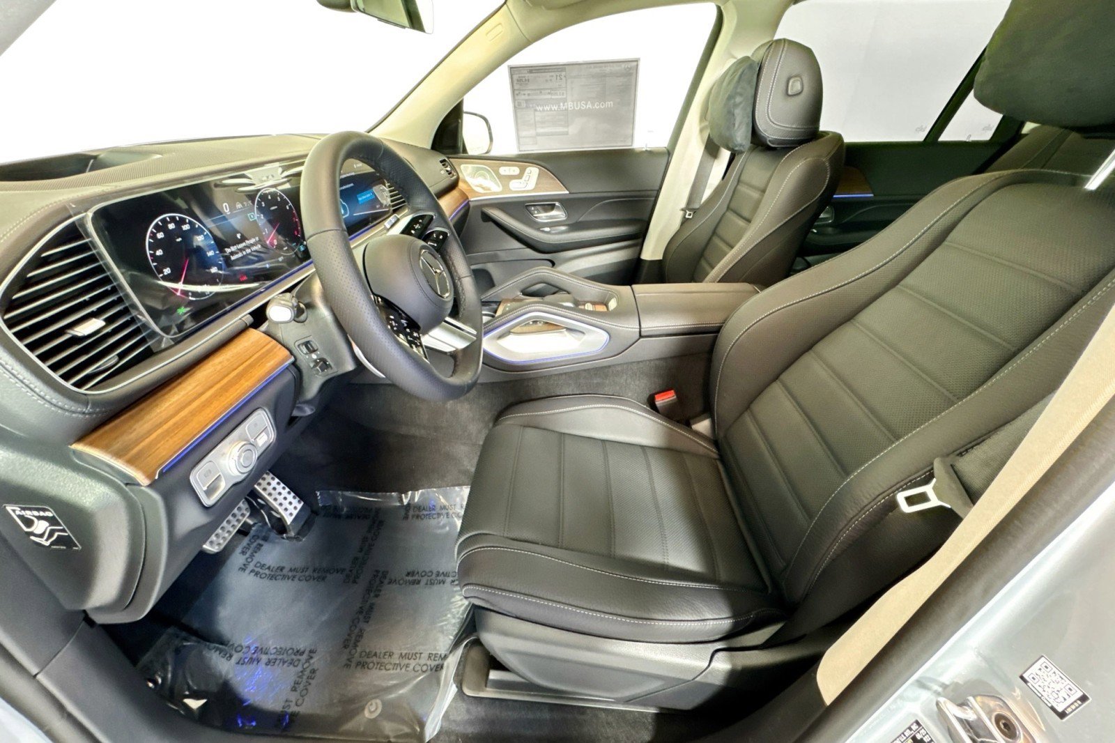 New 2026 Mercedes-Benz GLS 450 4MATIC image 18