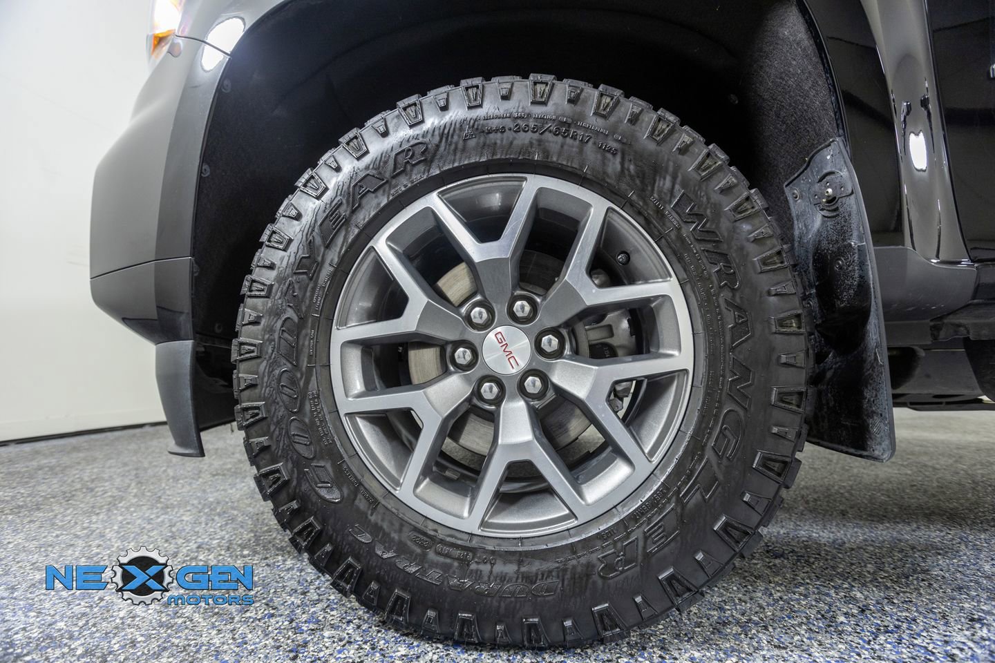 Used 2022 GMC Canyon AT4 AWD/4WD image 50