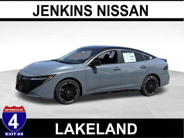 New 2026 Nissan Sentra SR w/ Floor Mat Package