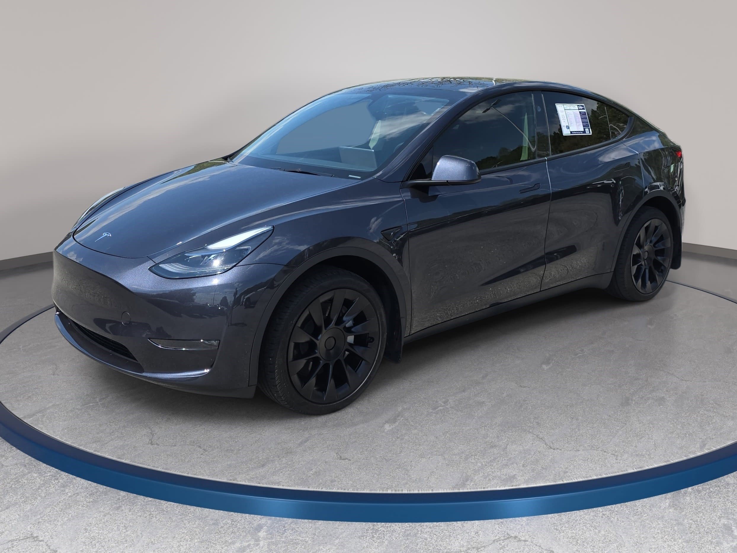 Used 2024 Tesla Model Y Long Range image 1