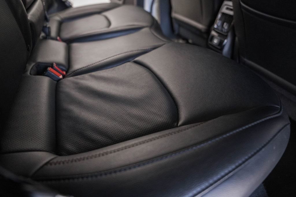 Used 2022 Jeep Compass Limited image 39