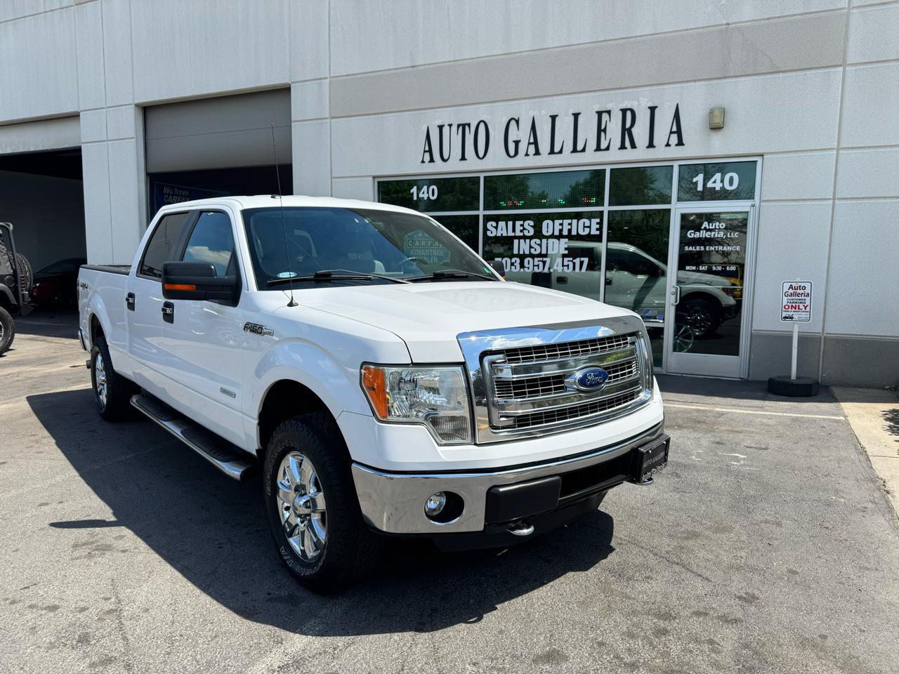 Used 2014 Ford F150 XLT w/ Equipment Group 302A Luxury AWD/4WD image 3