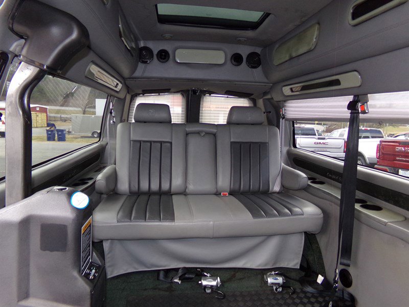 Used 2013 GMC Savana 2500 Extended image 52