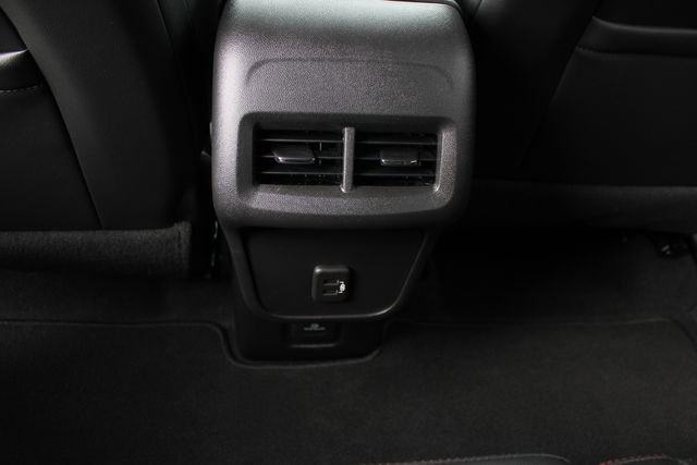 Used 2023 Chevrolet Equinox RS w/ RS Leather Package image 24