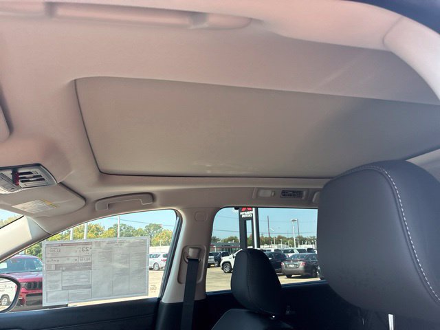 New 2026 Nissan Pathfinder SL w/ SL Premium Package FWD image 11