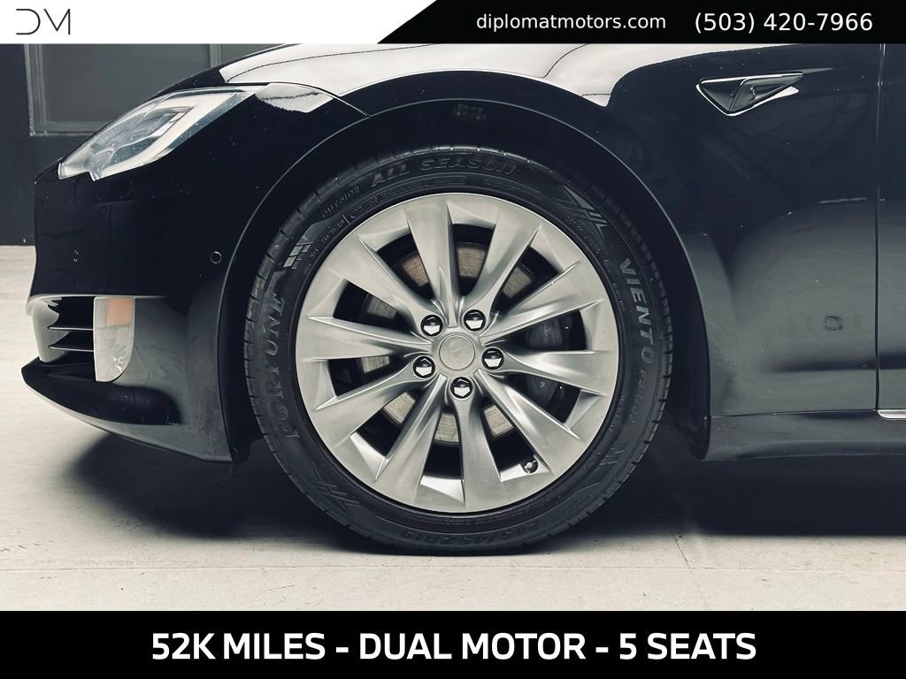 Used 2016 Tesla Model S 60D AWD/4WD image 37