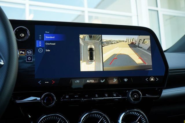 New 2026 Chevrolet Blazer EV LT FWD image 19
