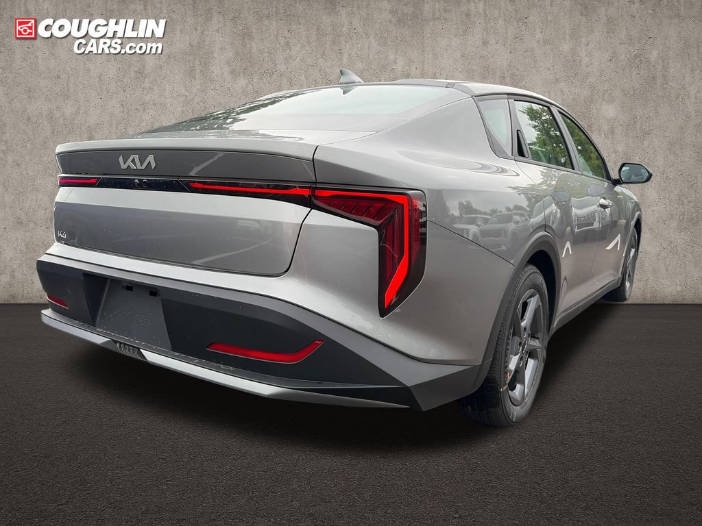 New 2026 Kia K4 FWD image 8