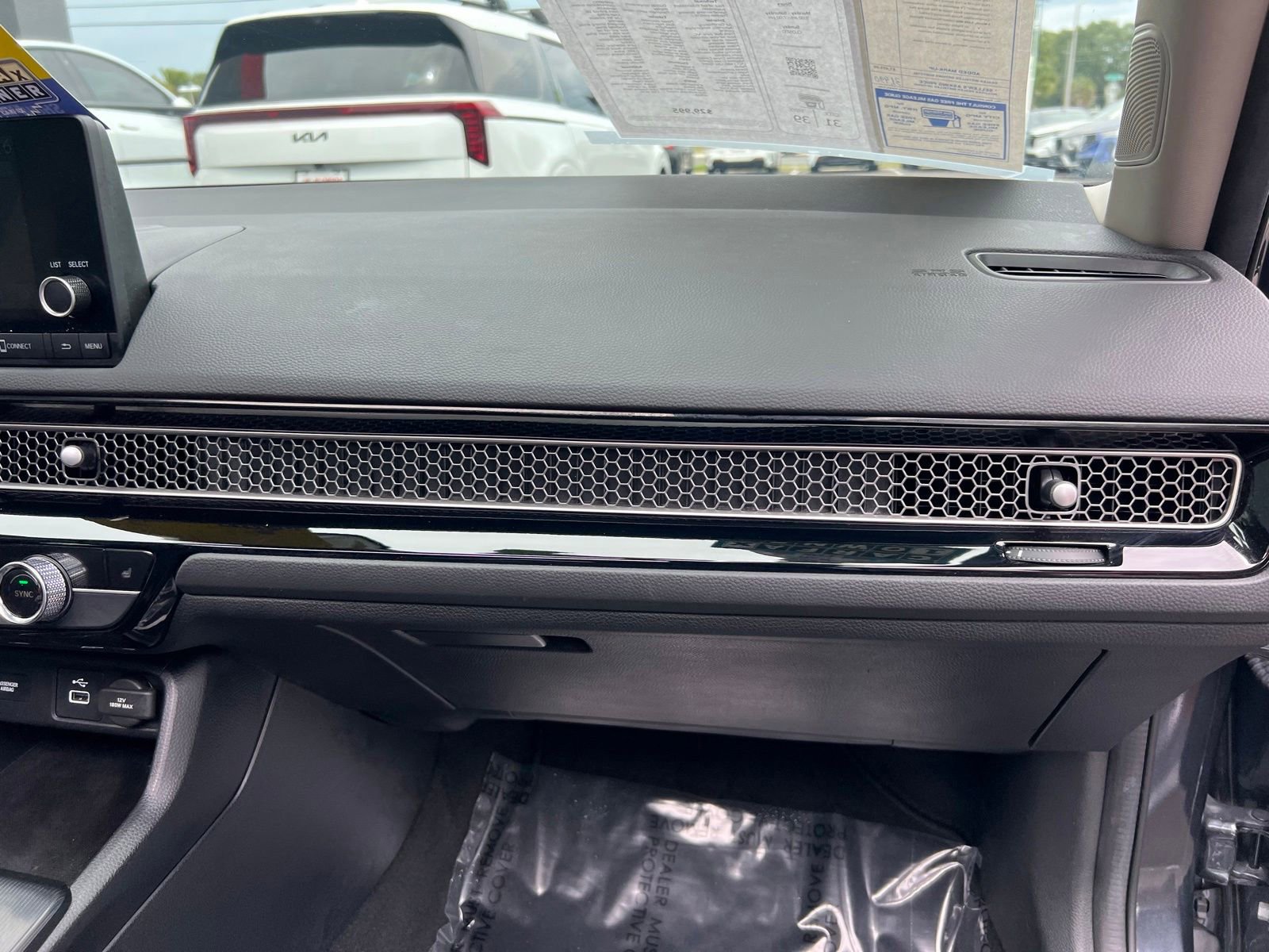 Used 2023 Honda Civic EX-L image 57