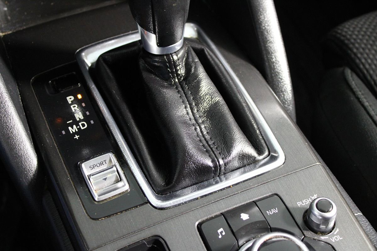 Used 2016 MAZDA CX-5 Touring image 17