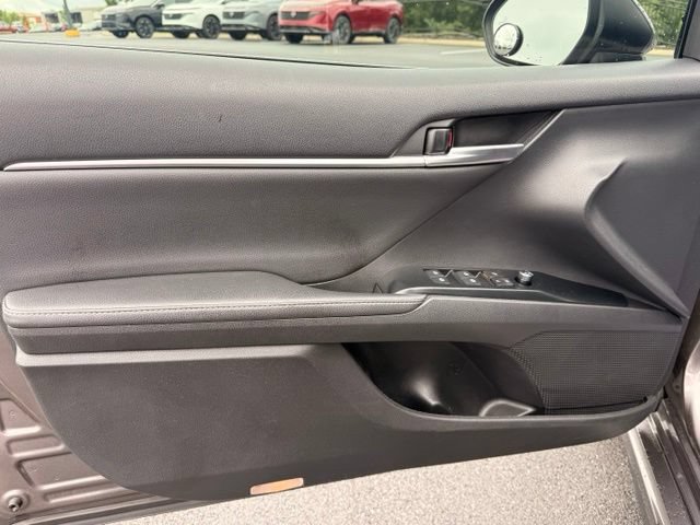Used 2020 Toyota Camry XSE FWD image 12
