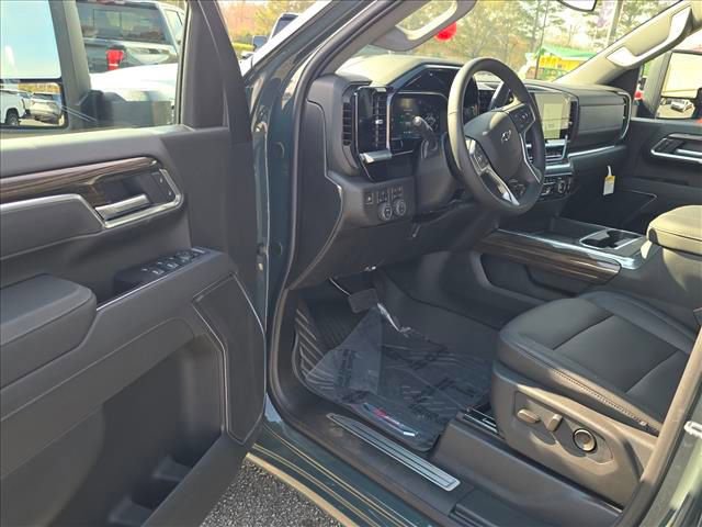 New 2026 Chevrolet Silverado 2500 LT image 14