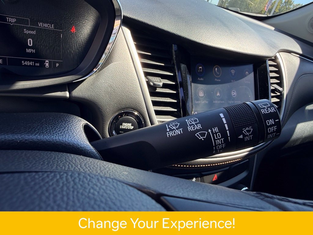 Used 2022 Chevrolet Trax LT w/ Sport Edition FWD image 25