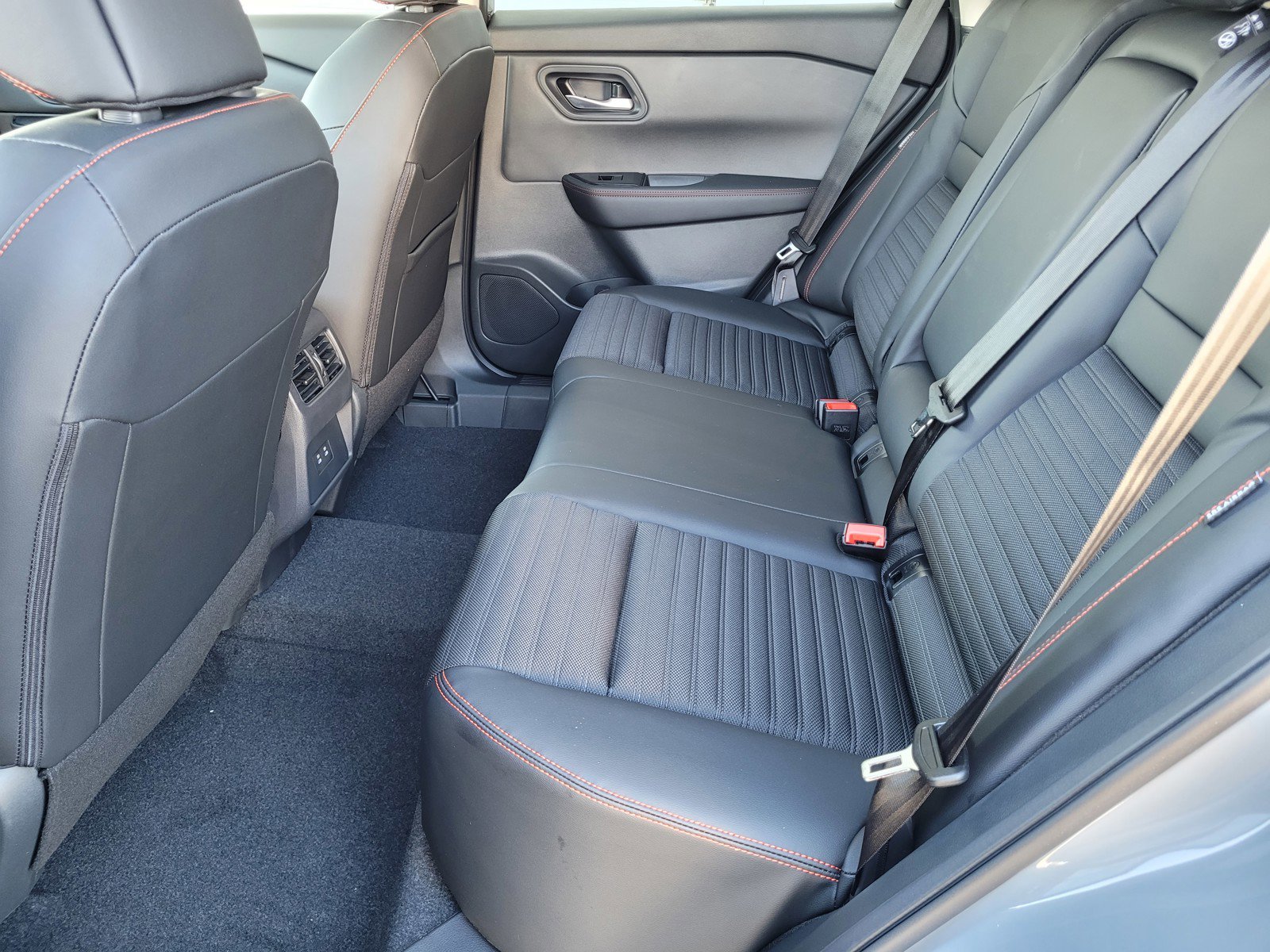 New 2026 Nissan Rogue SV w/ Rock Creek Premium Package image 7