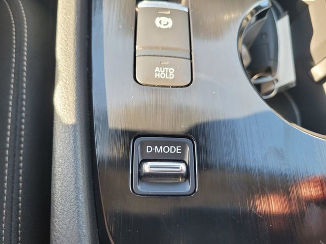 Used 2023 Nissan Rogue SV FWD image 26