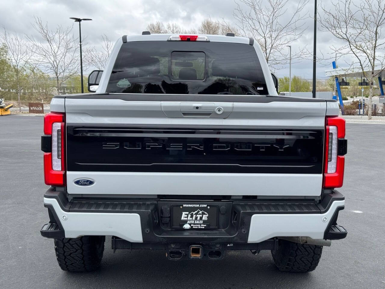 Used 2026 Ford F350 Platinum AWD/4WD image 7