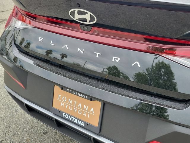 New 2026 Hyundai Elantra Sport FWD image 28