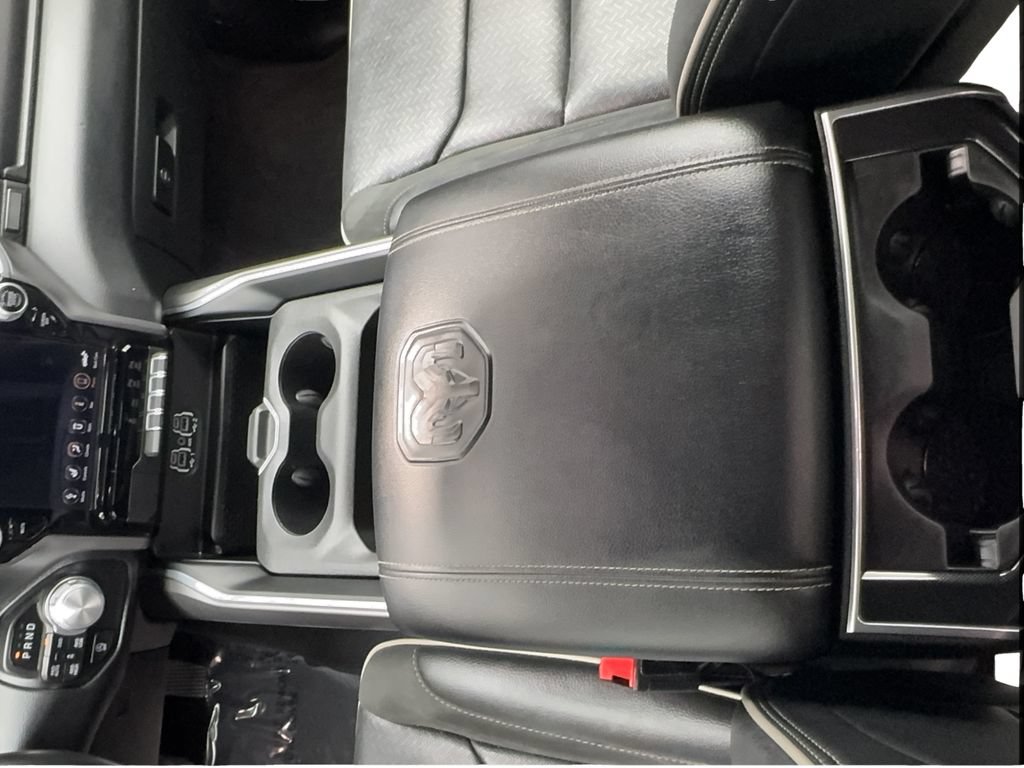 Used 2021 RAM 1500 Laramie w/ Sport Appearance Package AWD/4WD image 39