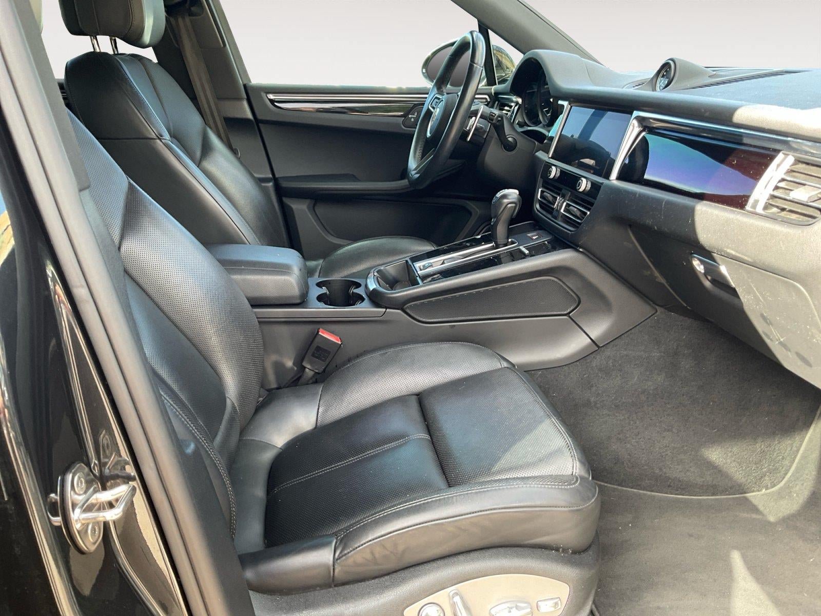Used 2023 Porsche Macan S AWD/4WD image 15
