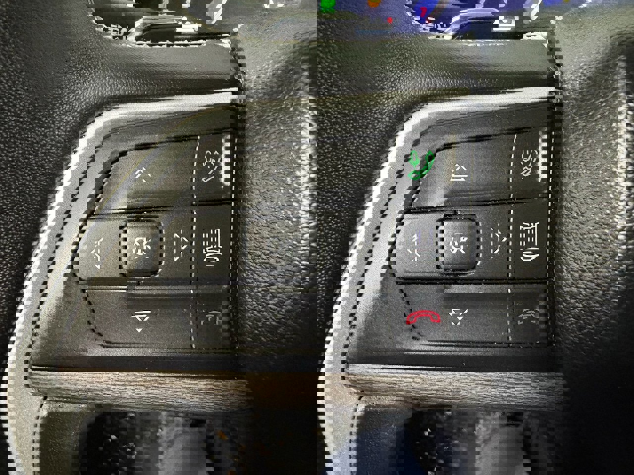 Used 2022 Jeep Grand Cherokee L Limited image 17