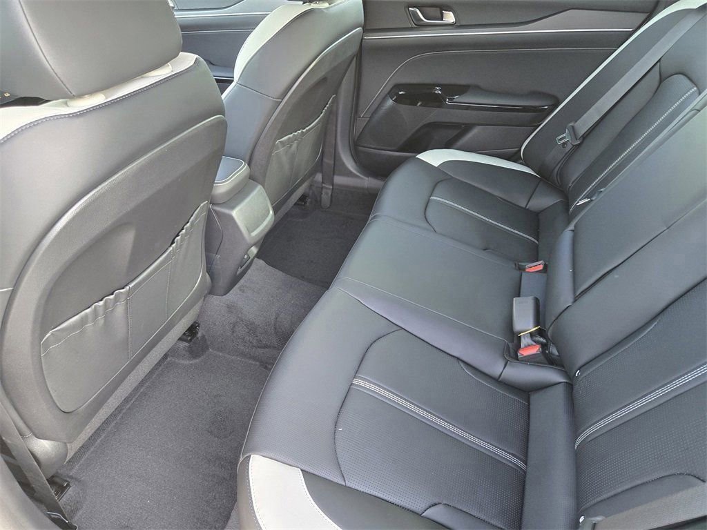 New 2026 Kia K5 GT-Line image 19