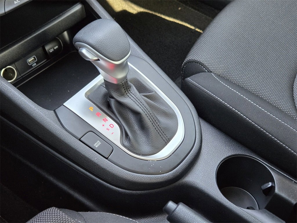 Certified 2022 Kia Forte LXS image 9