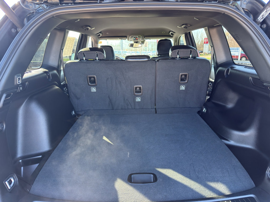 Used 2024 Jeep Grand Cherokee Limited w/ Black Appearance Package image 36