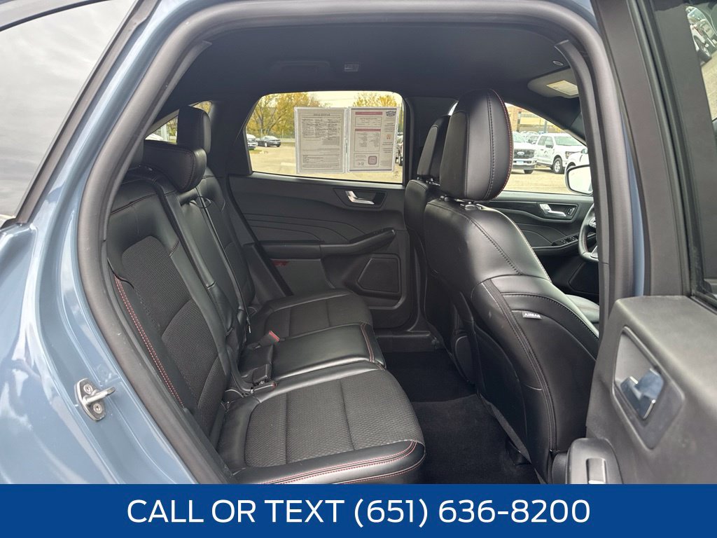 Used 2024 Ford Escape ST-Line w/ Tech Pack #1 AWD/4WD image 34