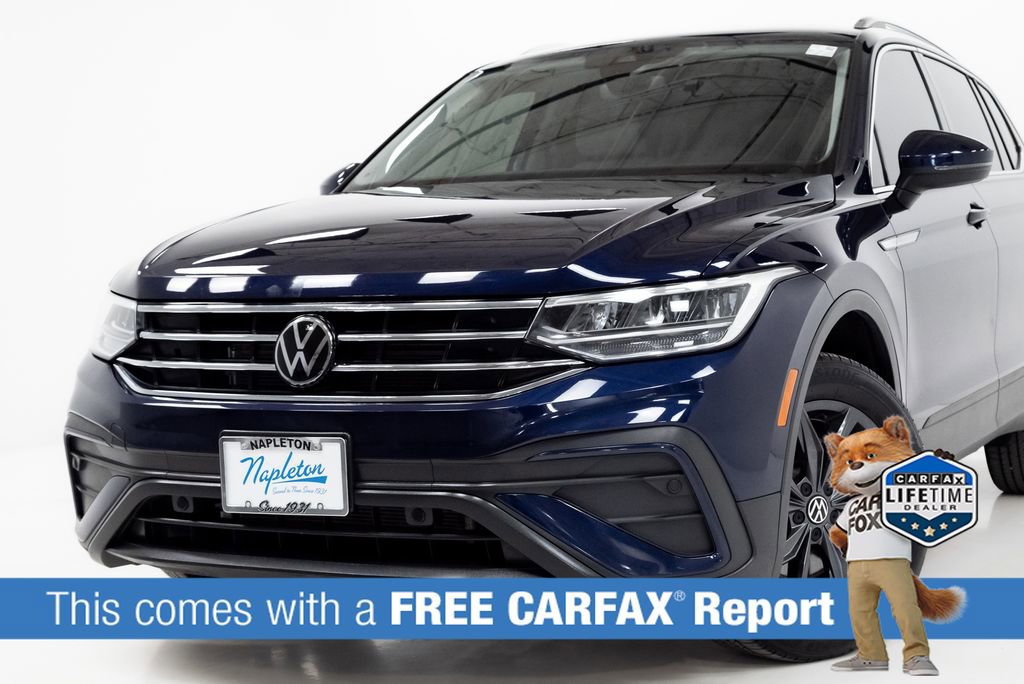 Used 2023 Volkswagen Tiguan SE image 2
